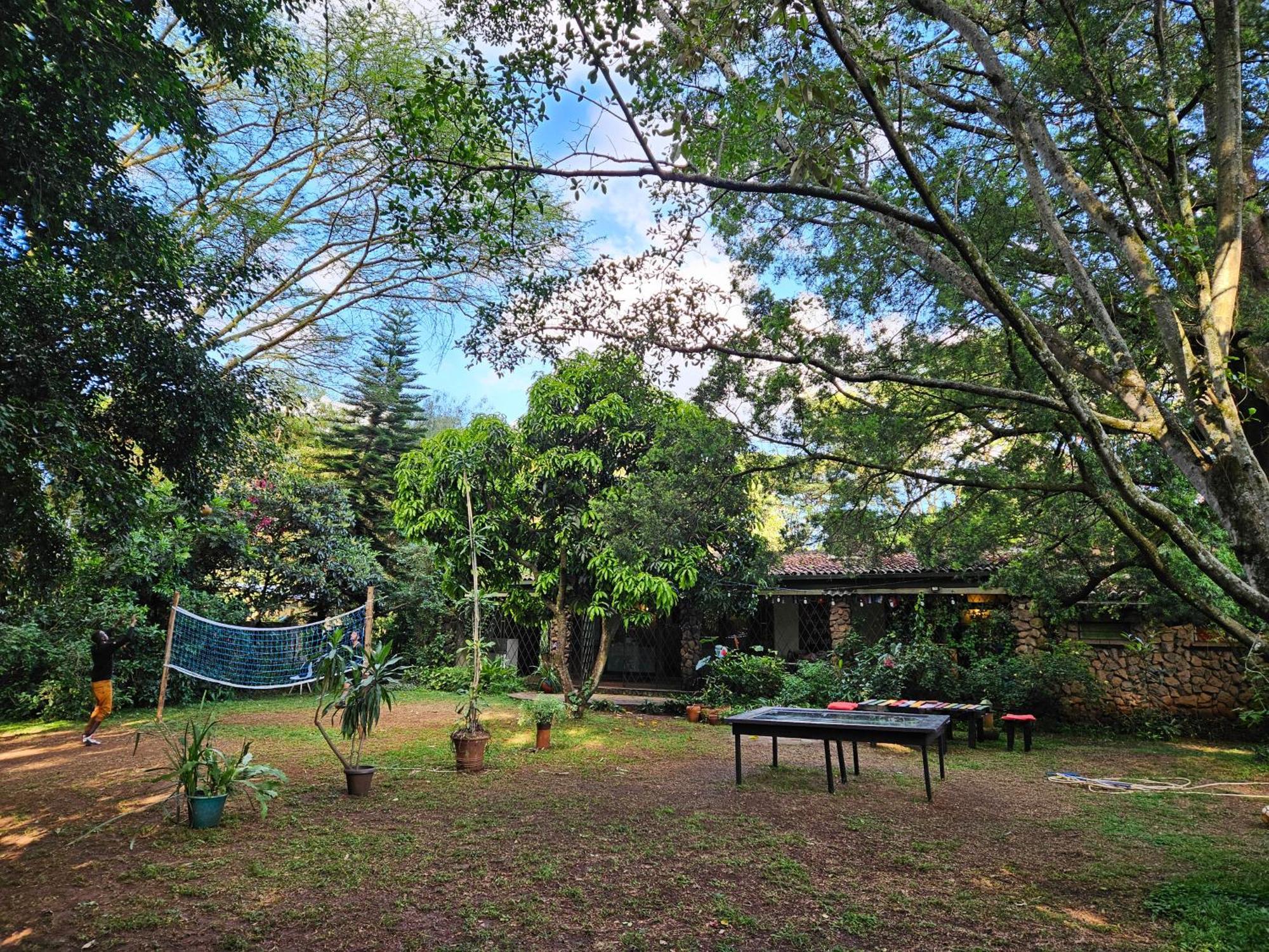Mad Vervet Nairobi Backpackers Hostel Exteriör bild